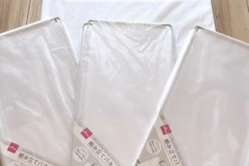 【めっちゃいい】ダイソーの組み立てパネルが変身　便利でスタイリッシュな「おむつストッカー」をDIY