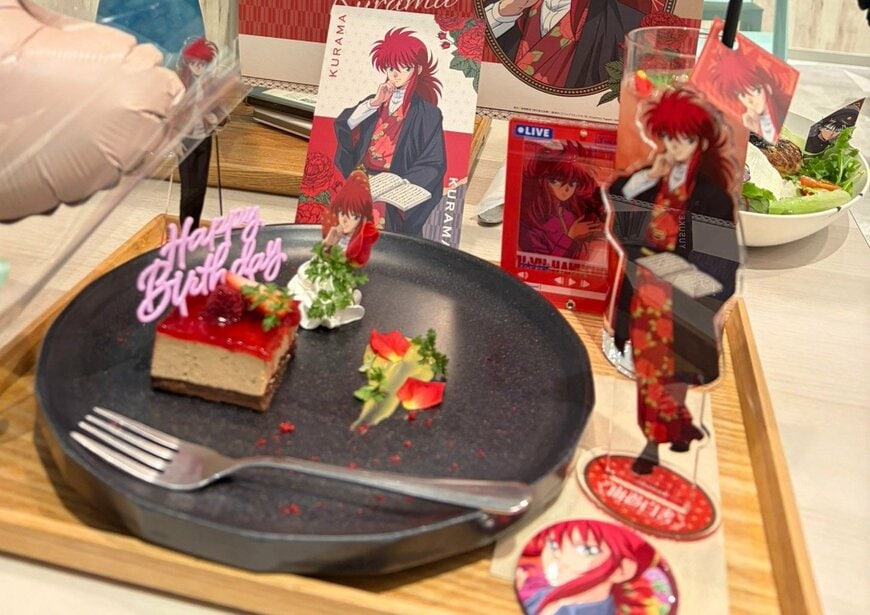 『幽☆遊☆白書』のコラボカフェで推し活する夫婦　全力で付き合う夫に「憧れる関係性」「最高です！」