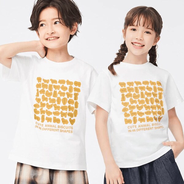 出所：GU　KIDS(男女兼用)グラフィックT(半袖) TABEKKO DOUBUTSU 1 