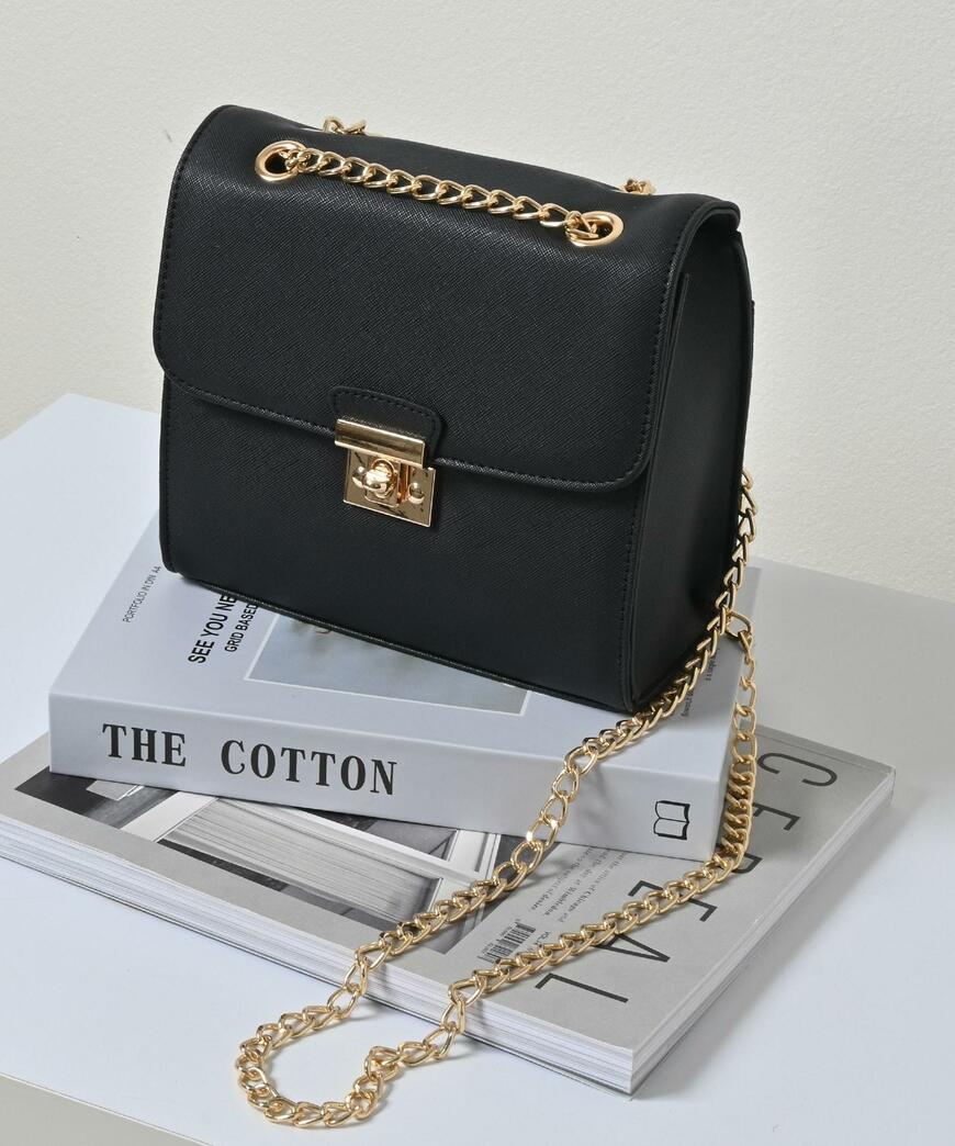 ハニーズ、チェーンショルダーバッグ画像