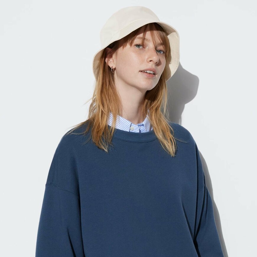 ユニクロ公式オンラインストア「Vカットバケットハット」