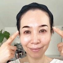 【シルバーウィークの旅行準備に…】47歳マダムが「旅行前の眉ティント」で“すっぴん顔”に自信！剥がした後の眉メイクに「これいいですねっ」