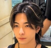 【爽やか】パーマのために髪を伸ばしていた男性、暑いから「バッサリ」カットをオーダーした結果…