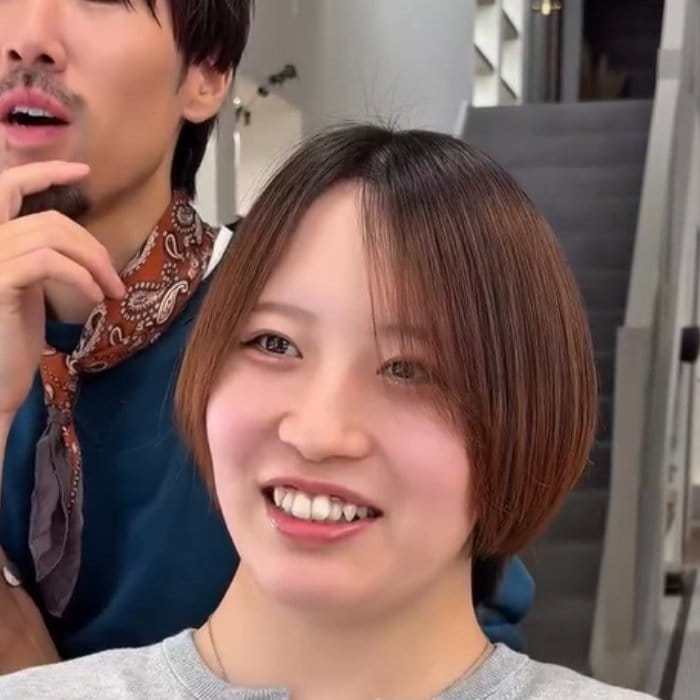 【大変身】襟足が浮いてハネてしまう女性→ショートボブで大胆イメチェンした姿が話題