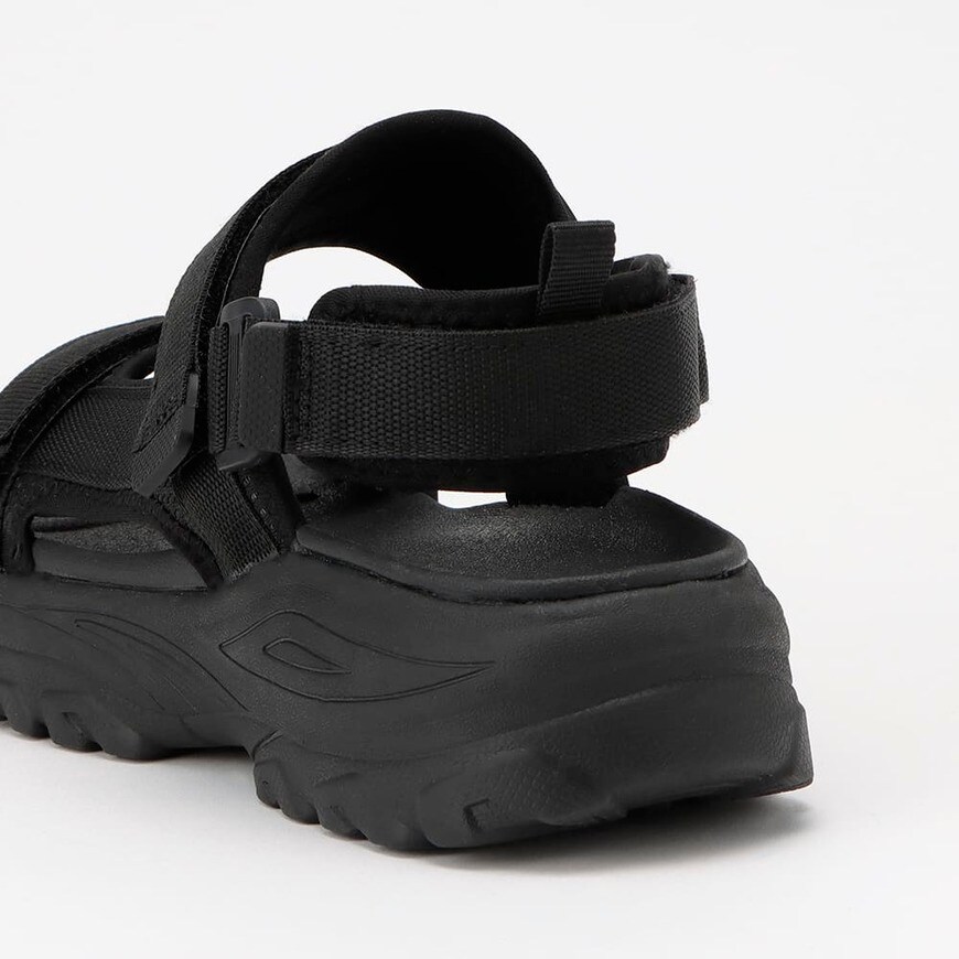 出所：ワークマン公式　レディース　スポーツテープサンダル