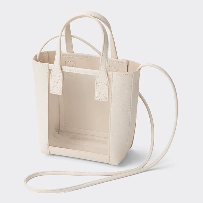 画像出所：GU公式サイト