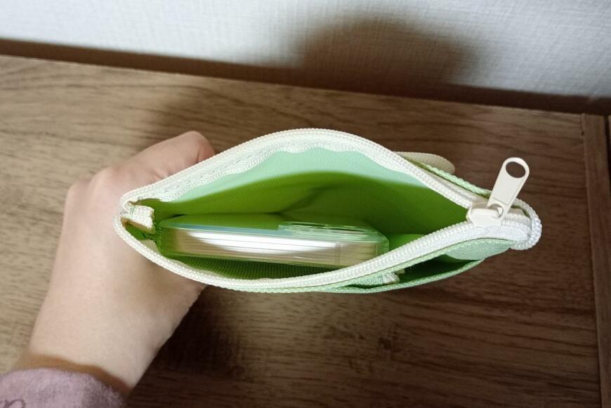 出所：筆者撮影（セリア、ショルダーバッグシマエナガ柄）