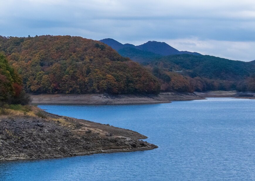 天栄村で人気のスポット「羽鳥湖」