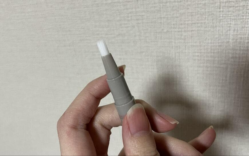 3COINS 、カラースティックネイルジェル／and us　画像