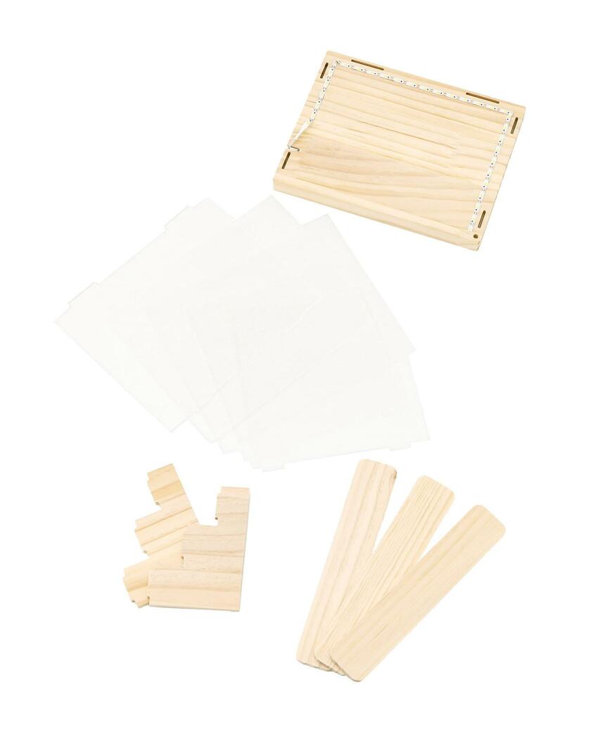 3COINS LED付きアクリルディスプレイBOX／カプセルトイコレクション