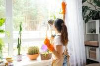 窓掃除のやり方完全ガイド｜洗剤・道具の選び方と外側が届かない時の対処法