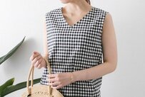 トレンドの「ギンガムチェック」はブラックで大人可愛く着こなす