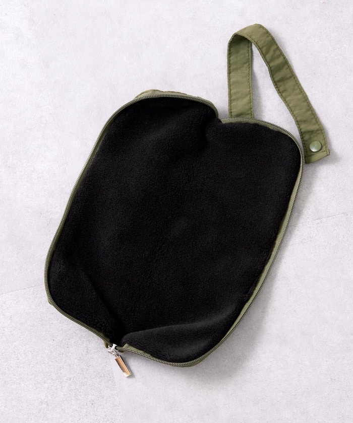 男女問わずに使えるシックなカラーデザイン