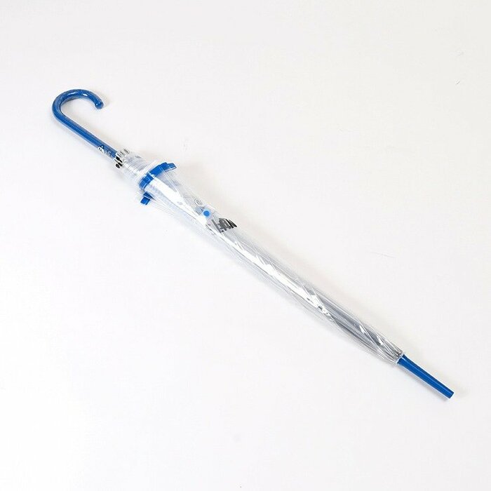 ファイターズらしい爽やかなブルーカラーが特徴