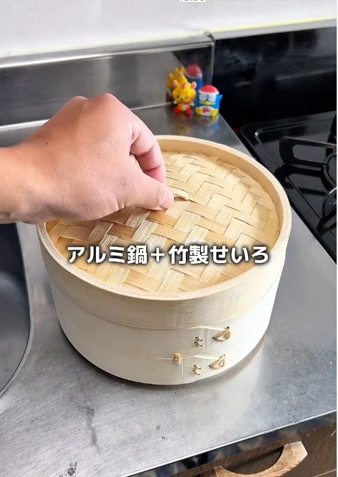 出所：ドン・キホーテ公式Instagram　せいろとアルミ鍋セット20cm