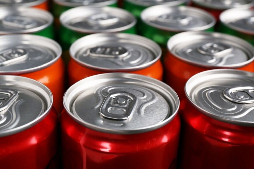 アルミ缶で作られた「まさかの芸術作品」が話題に　センスを感じる完成品に思わず二度見