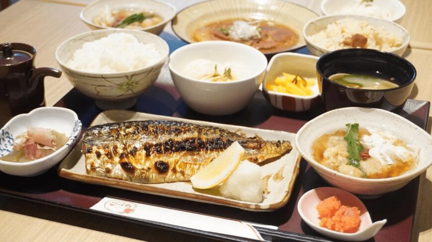 画像出所：ヴィアイン博多口駅前（JR西日本グループ）