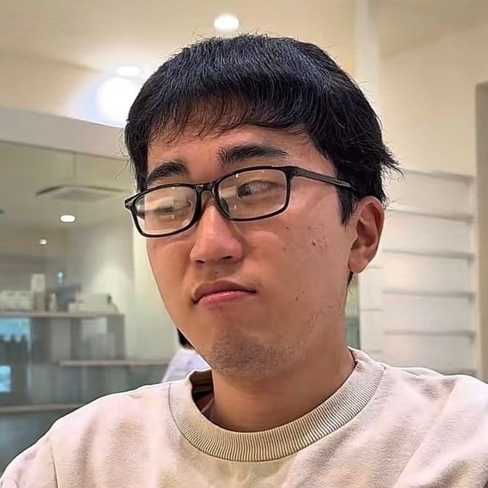 「こんな僕でも変われますか？」髪に興味がなかった男性がお任せカットで大胆イメチェン！思わず大満足の笑み