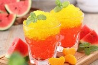 年金生活者支援給付金「2024年度の給付額の目安早見表」はいくら？年金世帯に「追加の給付金」検討開始へ