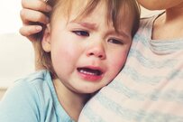 「やっぱりママがいいんだよ」の重圧。本当に母親じゃなきゃダメなの？