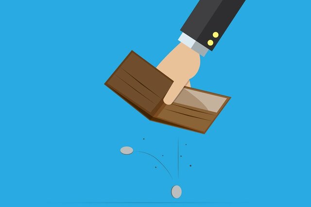 お金が貯まらないのはどんな人か。銀行・証券勤務者に聞いた特徴