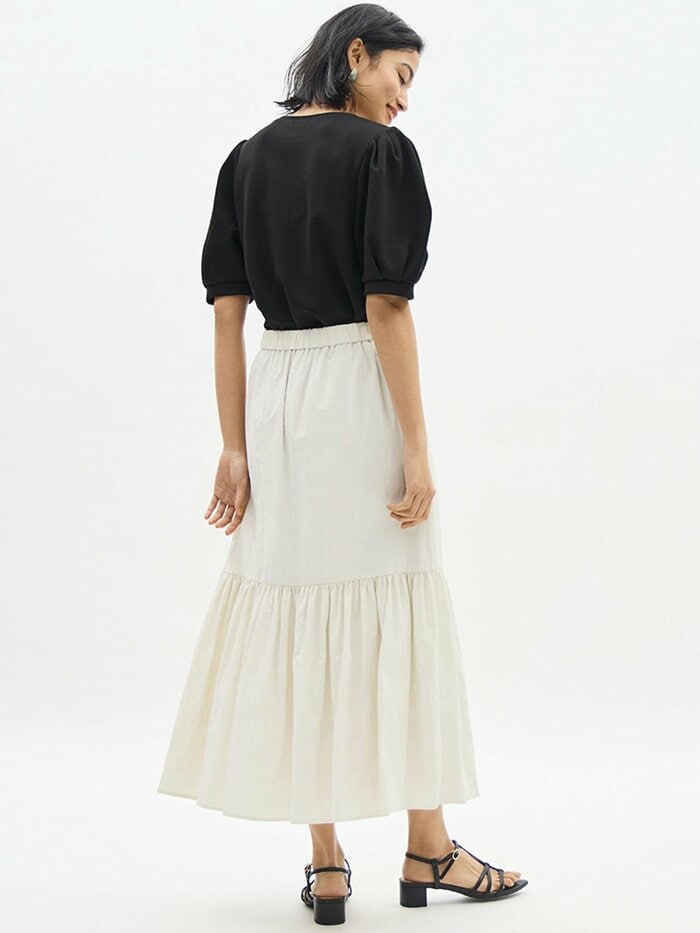 GU公式 ティアードフレアロングスカート