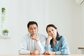 【熟年離婚と住まい】年金分割で増える年金は月いくら？3号分割の試算と、賃貸探しで使える「セーフティネット住宅」
