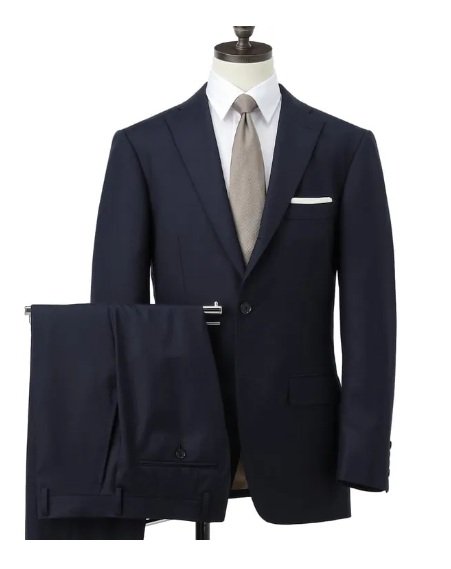 出所：AOKI公式オンラインストア