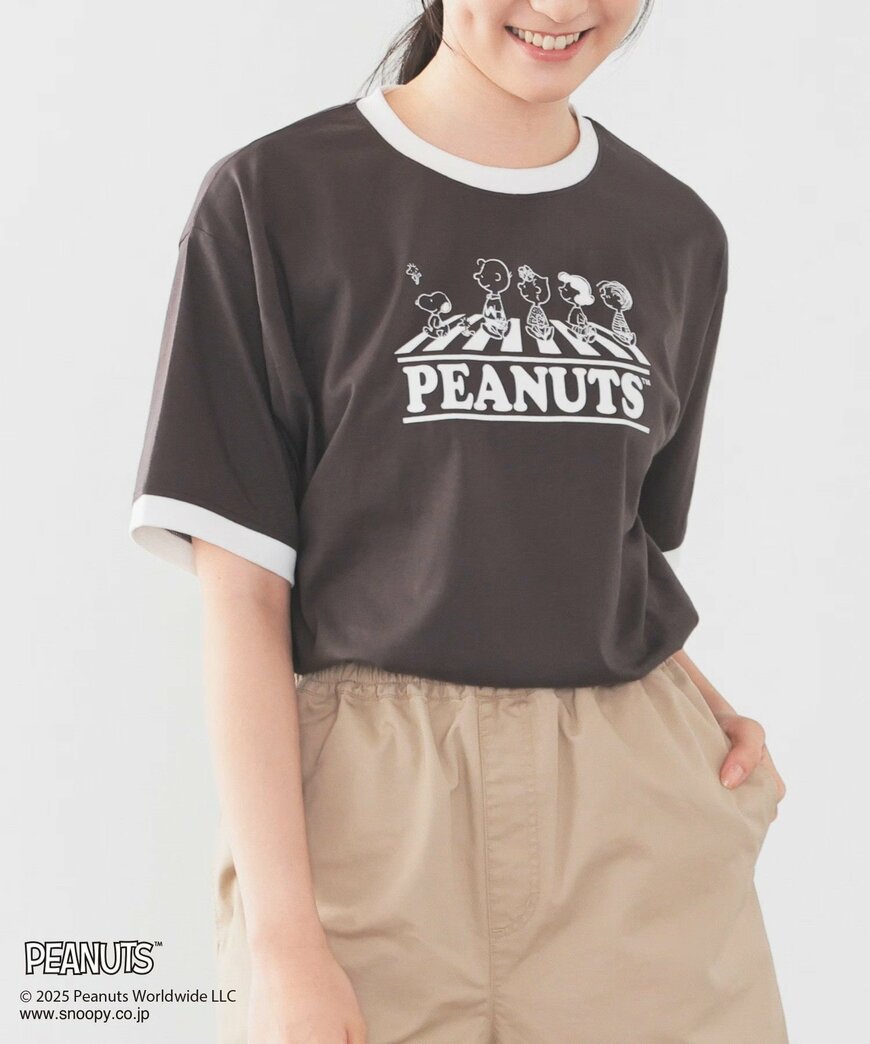 出所：ハニーズ公式　スヌーピー／Ｔシャツ