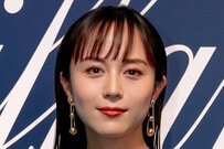比嘉愛未 40歳に見えない！おちゃめな誕生日ショットに反響「いくつになってもキレイ」「美貌増してますね」「若いな～」の声