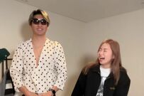 【16歳差夫婦】爆笑！49歳妻＆33歳夫が春ファッションを入れ替えコーデ「タイツまで履いちゃってる」「おもろすぎ」