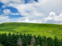 長野県で撮影された「地名看板」に注目集まる　のどかな風景に違和感