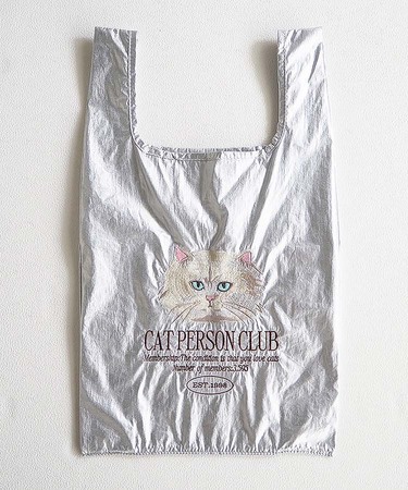 猫のリアル刺繍に一目惚れ！JOliJOliシリーズの〈エコバッグ〉が存在感