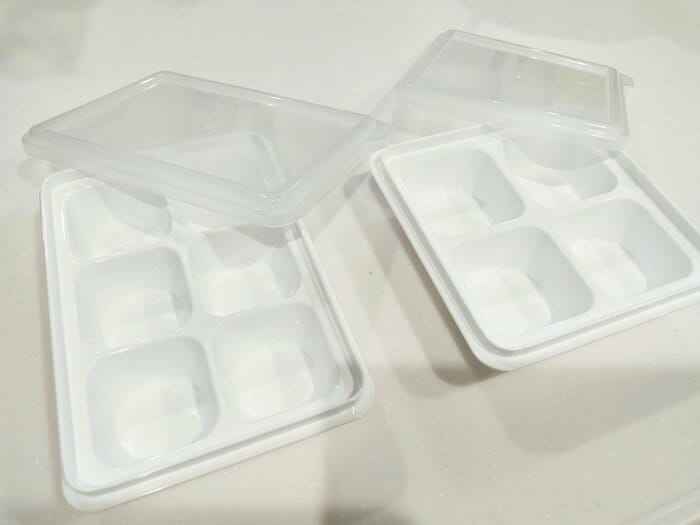 6号サイズは6個、8号サイズは4個のカップが入ります