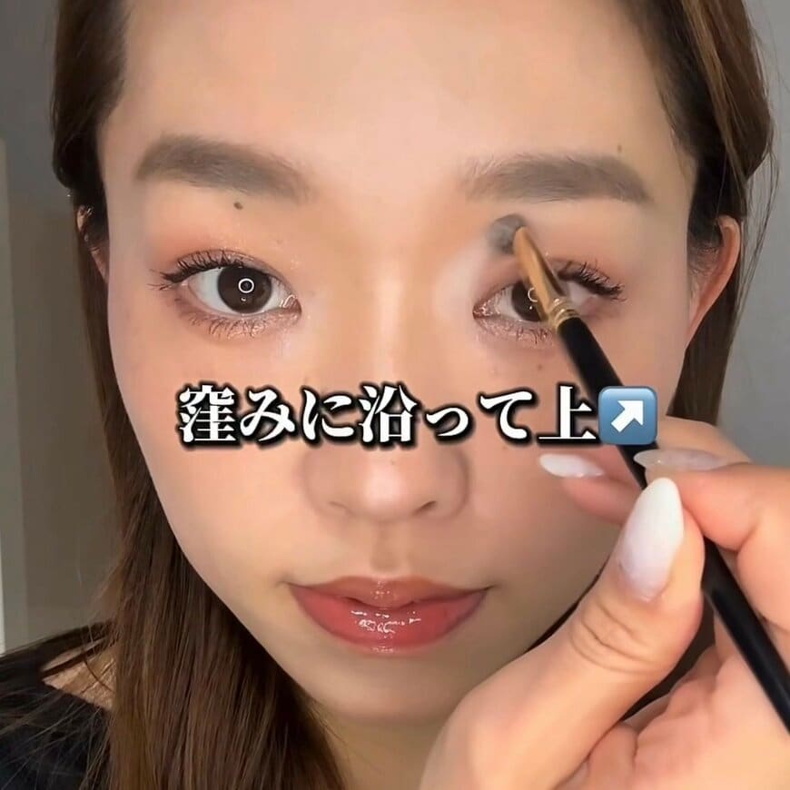 【販売員が教える】「マットハイライト」ひとつで顔に立体感をつくる方法とは？気になるコンプレックスも自然にカバー！