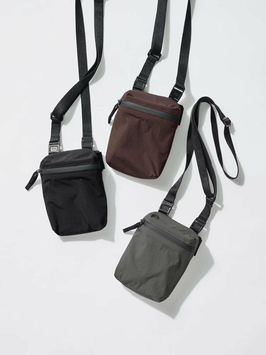 出所：ユニクロ公式　ミニバッグ