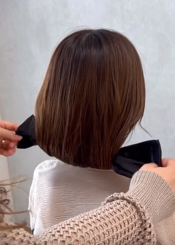 出所：パルグループ公式ファッション通販サイト 3COINS 【SNSで大人気！】サテンデフトバン