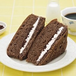 出所：ローソンストア100