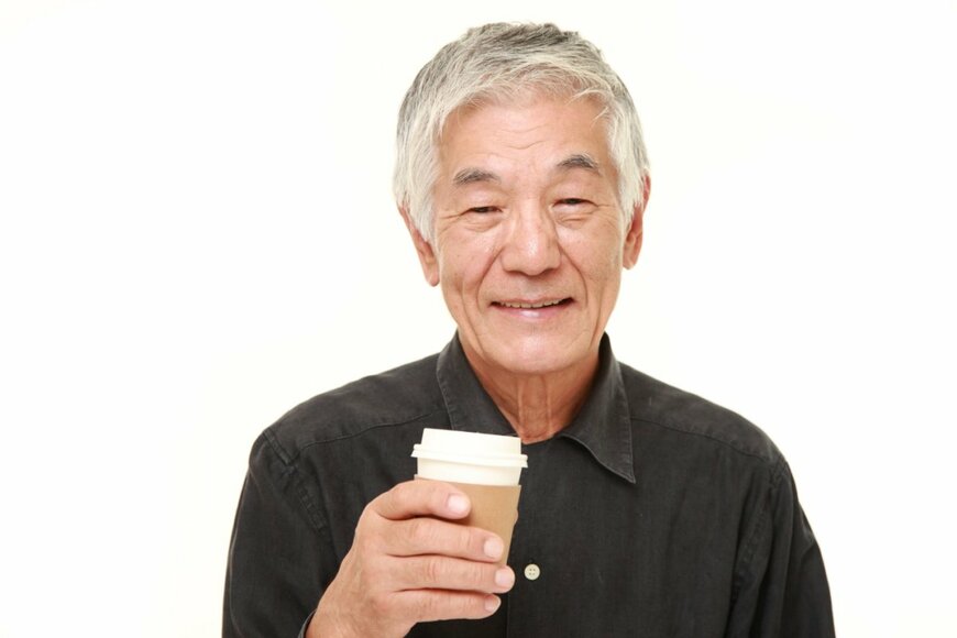 70歳代の約半分は「貯蓄700万円未満」という日本。年金はいくら？老後に向けた対策〈厳選3つ〉