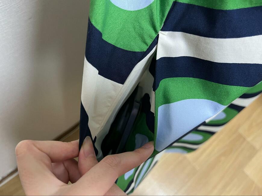 株式会社ユニクロ、Vネックフレアワンピース/ノースリーブ画像