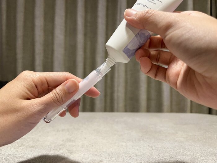 クリーム状のものも下にトントンと落としながら入れていくと、隅々まで注入できました