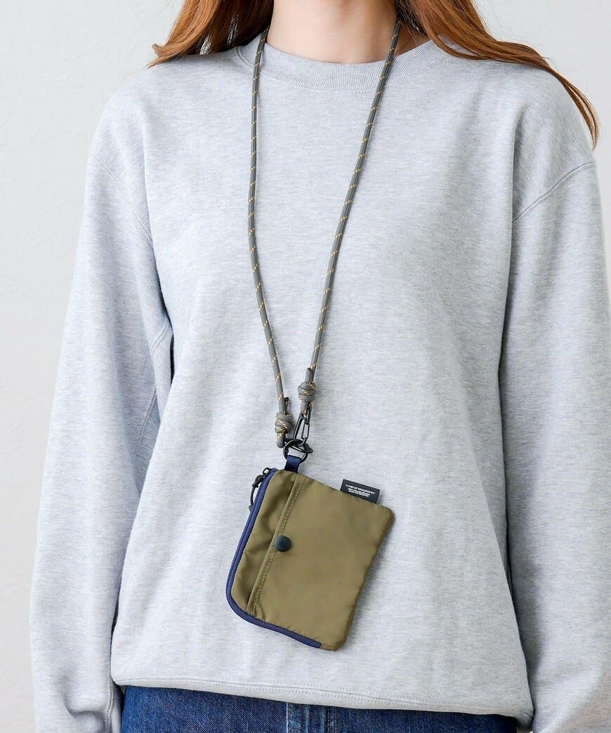 出所：パルグループ公式ファッション通販サイト 3COINS トラベルウォレット