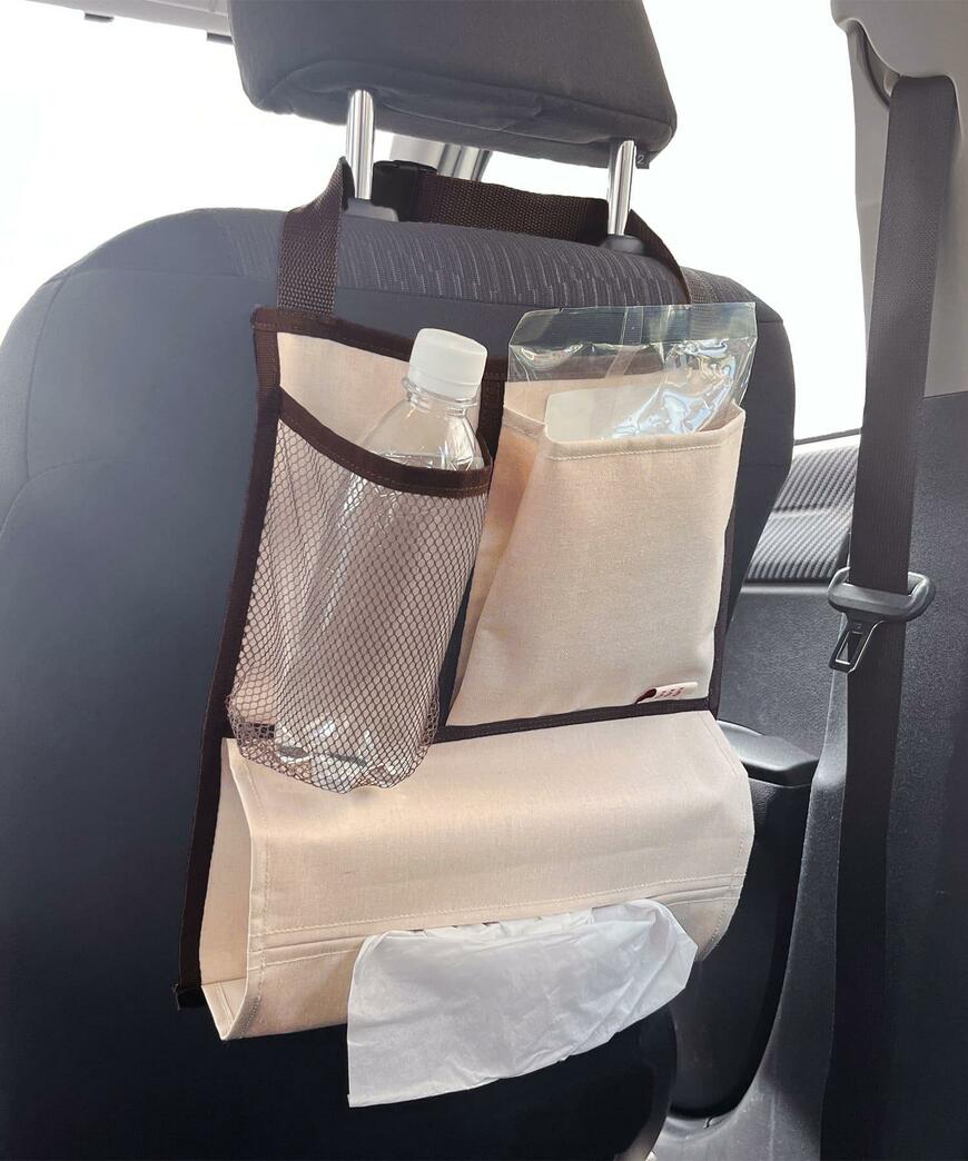 出所：パルグループ公式ファッション通販サイト 3COINS CARバックシート収納