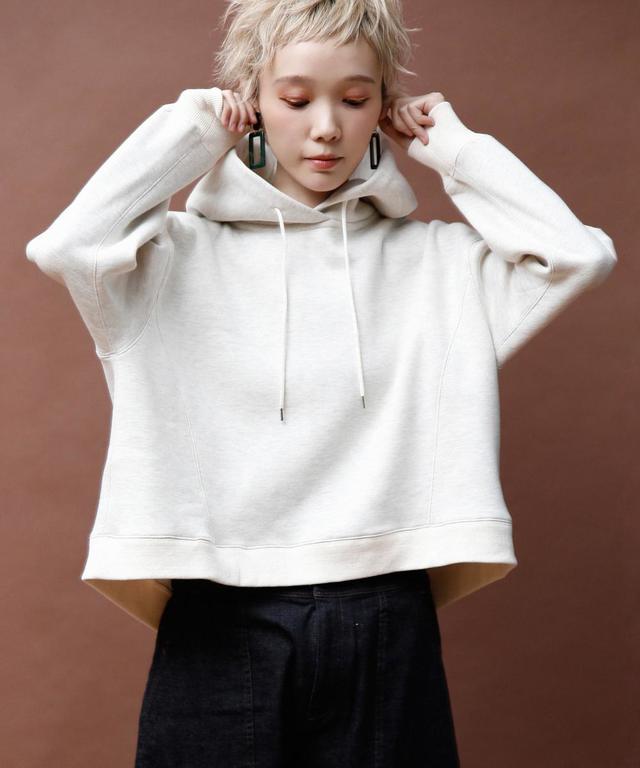 Soffitto - Aラインボリューム フーディースウェットパーカー ¥15,120（税込）