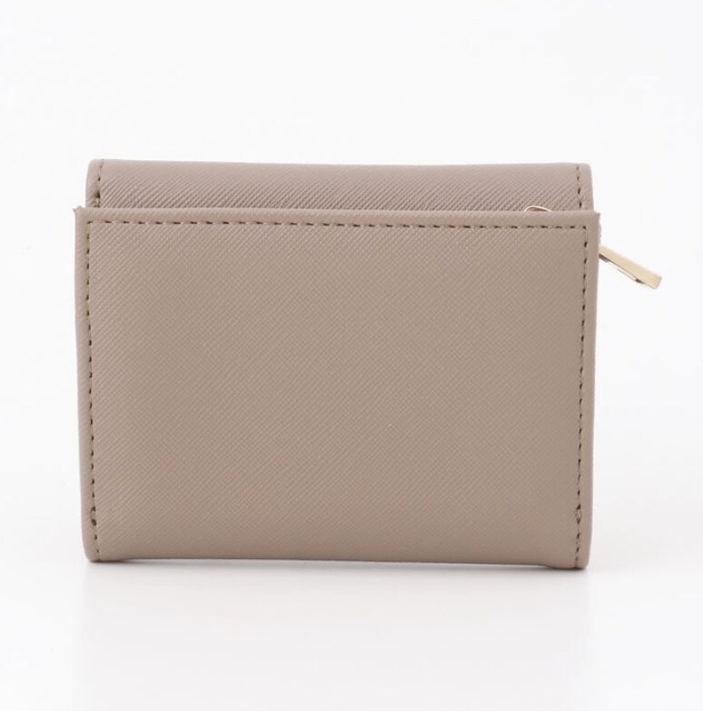 画像出典：すべて「ハニーズ公式」