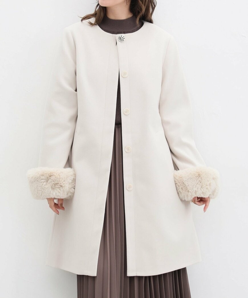 ハニーズ　ファー付ノーカラーコート