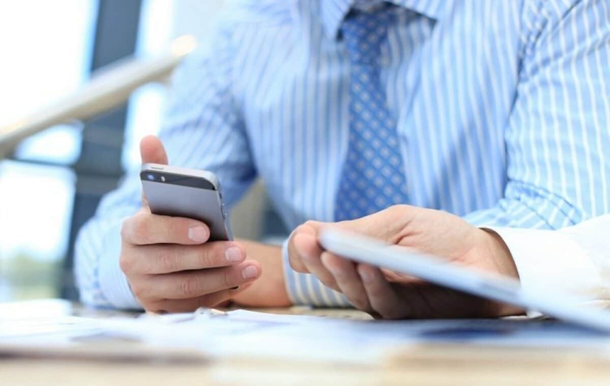 情報の宝庫、日経テレコンが無料で使えるネット証券の活用法 投資判断に役立つ情報収集を | LIMO | くらしとお金の経済メディア