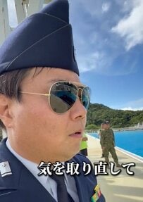 【水陸機動団に潜入】「本当に強い人は優しい」憧れの団長との名刺交換やAAV試乗が話題