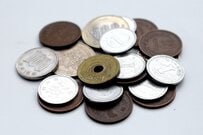 【レア硬貨？】お釣りで出てきた十円玉の衝撃的な「状態」に思わず目を疑う　「別物みたい」