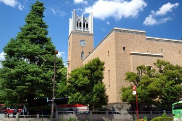 早稲田大学法学部「卒業までの4年間の学費」はトータルいくら？ 2024年